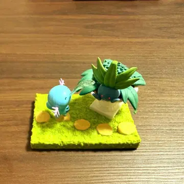 포켓몬 포켓몬 가든 나무 사이로 비치는 햇살 오후 우파 & 나조노쿠사