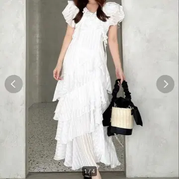 dazzlin 바리에플루이드 원피스 더즐린