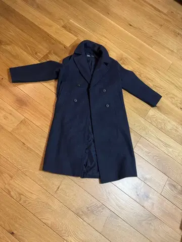 ZARA 네이비 더블 브레스트 코트