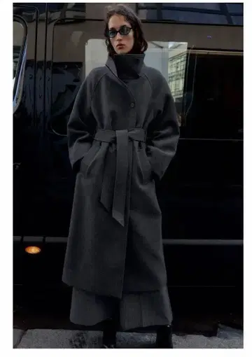 ZARA 소프트 하이넥 벨트 코트