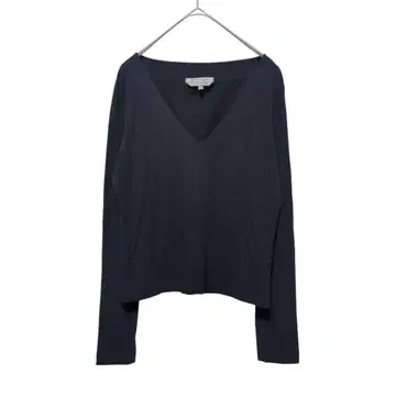 1476 [스포츠 맥스] 긴팔 얇은 소재 (L) 깊은 V넥 심플