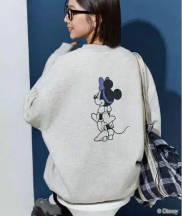 프릭스스토어 디즈니 미니 미니 마우스 맨투맨 그레이