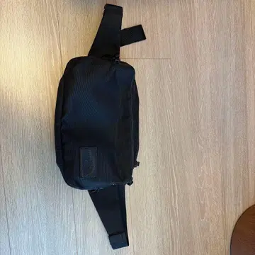 The North Face 바디백 블랙