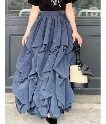 dazzlin 랜덤 턱 벌룬 스커트