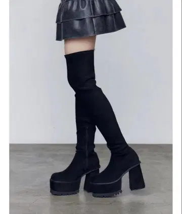 EMODA 스퀘어 핏 롱 부츠