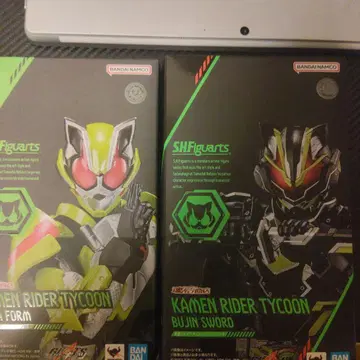 SHFiguarts 가면라이더 타이쿤 세트