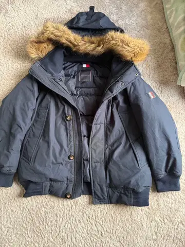 타미힐피거 다운 자켓