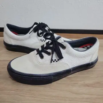 24cm VANS BREANA GEERING SKATE ERA 반스 에라