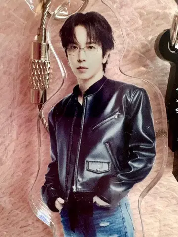 CNBLUE Happy Xmas Memories 용화