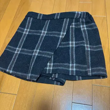 그레이 계열 체크 랩 미니 스커트 팬츠