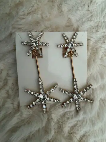 크리스탈 별 모양 귀걸이