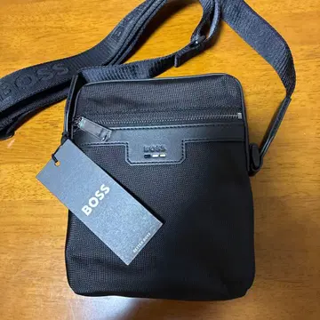 BOSS 블랙 숄더백