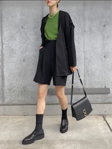 새상품급 BEAUTY&YOUTH 로퍼 블랙 통굽 38