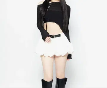 S ring balloon skirt white theredthread