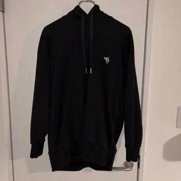 MAISON SPECIAL 블랙 후드티