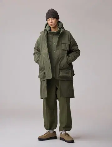 GU x ENGINEERED GARMENTS 패디드 쉘 파카