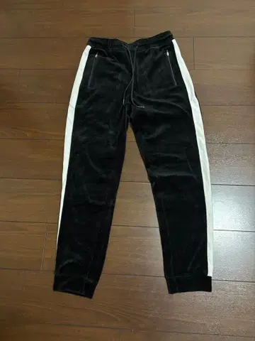 bayflow 베이플로우 블랙 벨로아 조거 팬츠