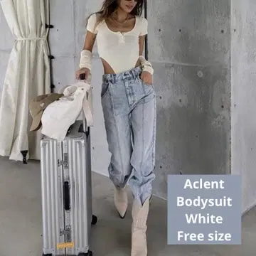 아클렌토 바디수트 화이트 프리 사이즈