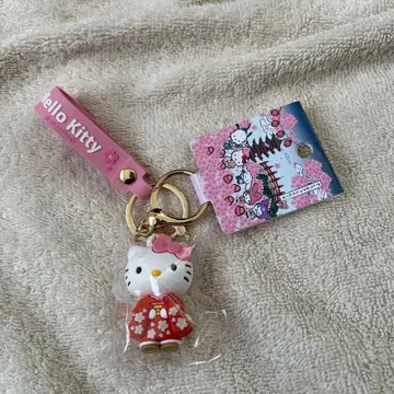 치바현 나리타산 헬로키티 기모노 키링