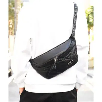 SEAL x FUJIKURA PARACHUTE 웨이스트 바디백