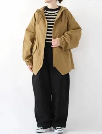 베리떼꾸르 파라핀 후드 자켓 vc-2656u