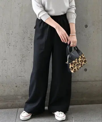 SHIPS any 울 라이크 이지 와이드 팬츠 38 M 사이즈