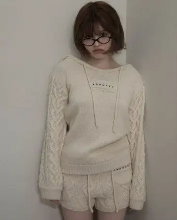 andmary Mou 루즈 니트 세트업