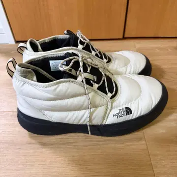 [ 새상품급 ] THE NORTH FACE 처카 부츠 30.5cm