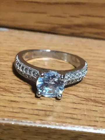 새상품급 클리어 스톤 반지 실버925 사이즈 13~14호 반짝반짝