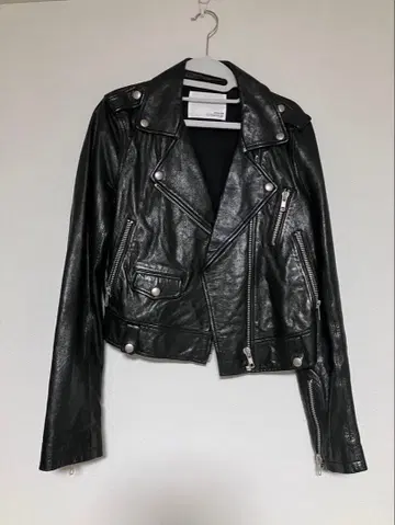 ROOM 306 CONTEMPORARY 블랙 가죽 라이더 자켓