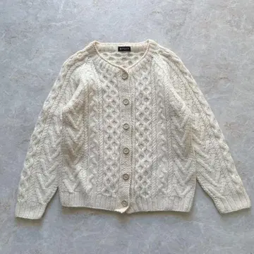 아이보리 케이블 니트 가디건 아란 니트풍