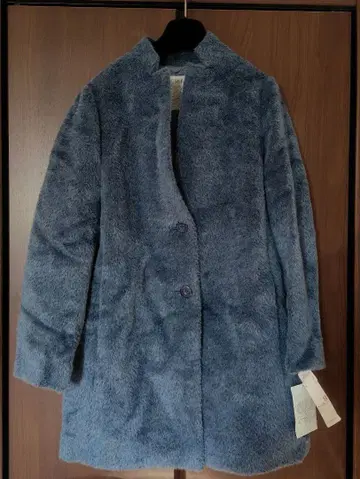 EMIK Leilian 블루 플리스 롱 코트 미사용 새상품