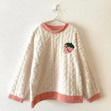 룸웨어 보아 아플리케 이치고 크루넥 긴팔 복슬복슬 M