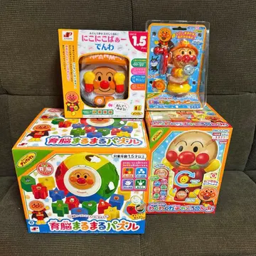 새상품 호빵맨 완구 4개 세트