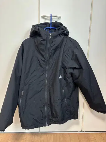 The North Face 컴팩트 노마드 자켓 M 사이즈