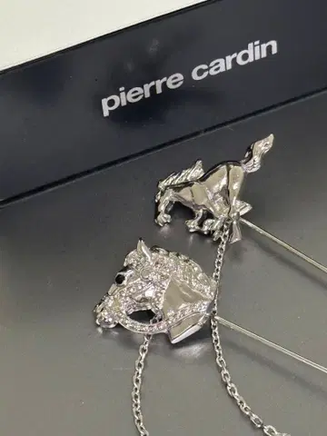 피에르 가르뎅 라펠 핀 2개 세트