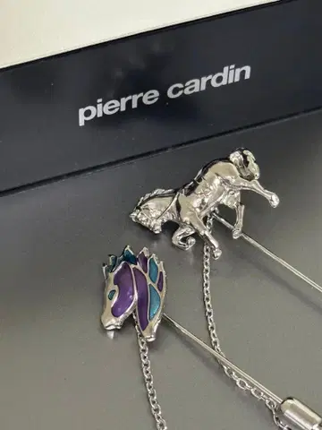 피에르 가르뎅 라펠 핀 2개 세트