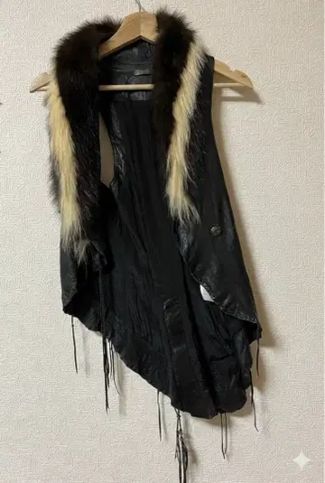 Catorce 가죽 비대칭 베스트