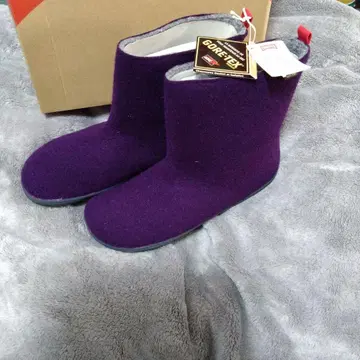 미사용 새상품 Camper GORE-TEX 퍼플 무스탕 숏부츠