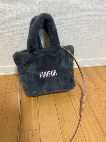 FURFUR 그레이 퍼 숄더백