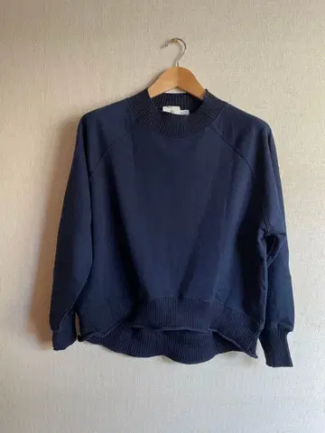 [ 미사용 새상품 ] as know as 아즈 노우 아즈 네이비 맨투맨