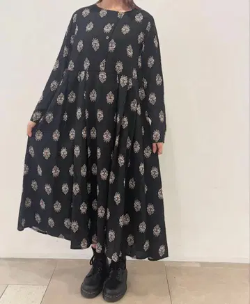 REAC 코몬 무늬 원피스