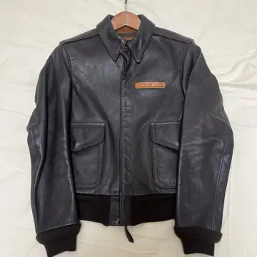 블랙 가죽 자켓