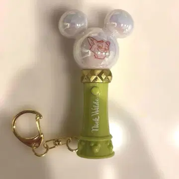 [ 새상품 ] 디즈니 스토어 시크릿 응원봉 키체인 [ 닉 ]