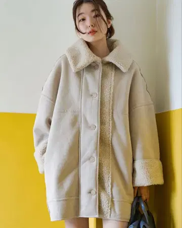 Kastane / 리버서블 무스탕 보아 자켓