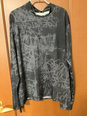 HARE M 사이즈 긴팔 티셔츠