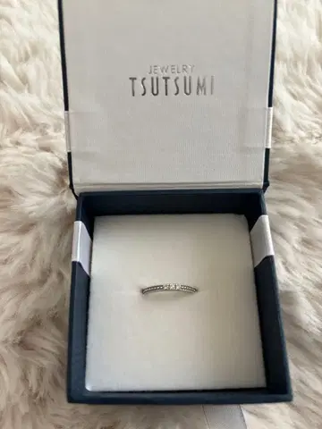 K10WG 다이아몬드 반지