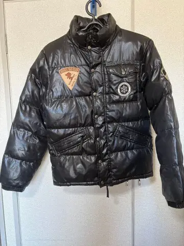 BARCEDOS 블랙 다운 자켓 M 사이즈