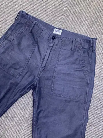 페로우즈 PHERROW'S 베이커 팬츠 퍼티그 팬츠 네이비 NVY