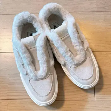 Vans V3858 slip fur 23cm 미사용